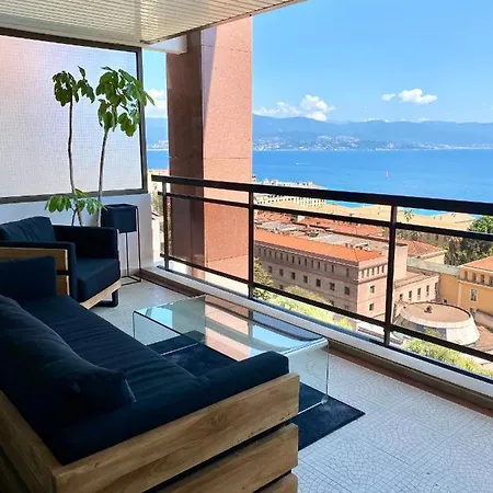 Grand T2 Standing Proche Centre Et Plages Vue Panoramique Parking Prive Апартаменти Аяччо