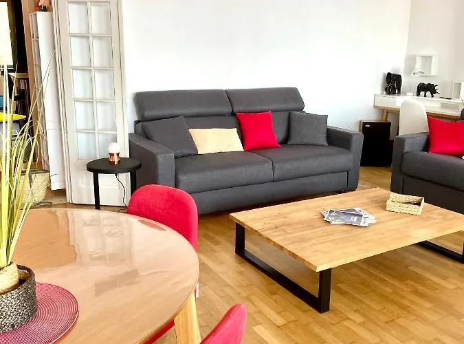 Grand T2 Standing Proche Centre Et Plages Vue Panoramique Parking Prive Lejlighed Ajaccio (Corsica)