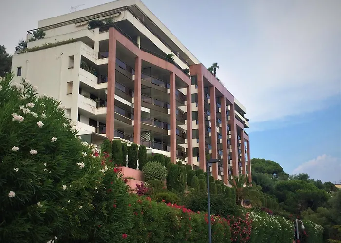 Grand T2 Standing Proche Centre Et Plages Vue Panoramique Parking Prive