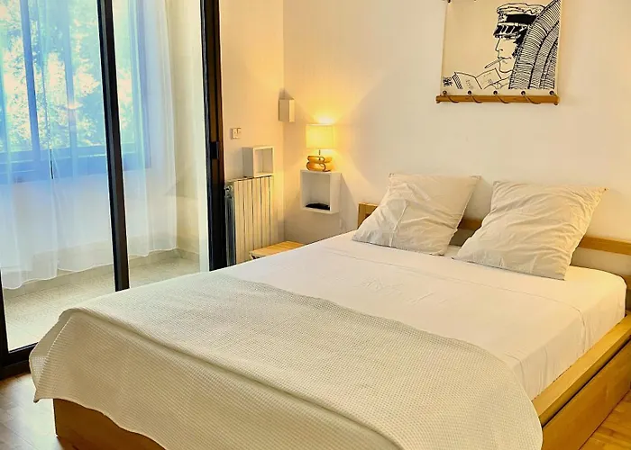 Lejlighed Grand T2 Standing Proche Centre Et Plages Vue Panoramique Parking Prive Ajaccio (Corsica)