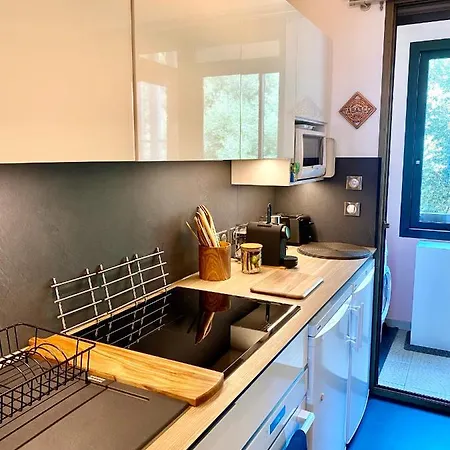 Grand T2 Standing Proche Centre Et Plages Vue Panoramique Parking Prive * Ajaccio (Corsica)