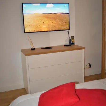 Grand T2 Standing Proche Centre Et Plages Vue Panoramique Parking Prive * Ajaccio (Corsica)