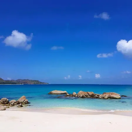 Grand T2 Standing Proche Centre Et Plages Vue Panoramique Parking Prive * Ajaccio (Corsica)