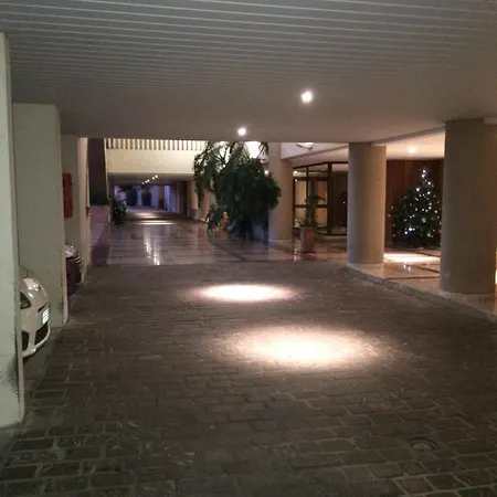 Grand T2 Standing Proche Centre Et Plages Vue Panoramique Parking Prive شقة *