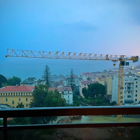 Apartment Grand T2 Standing Proche Centre Et Plages Vue Panoramique Parking Prive *