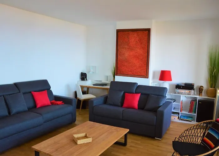 Grand T2 Standing Proche Centre Et Plages Vue Panoramique Parking Prive Apartment Ajaccio (Corsica)