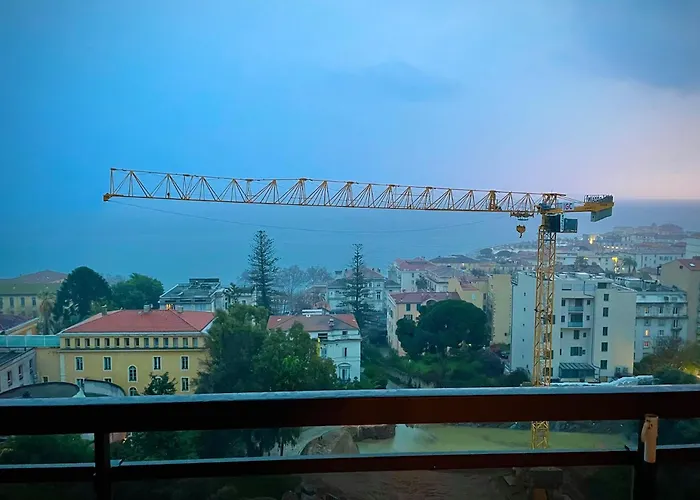 Apartment Grand T2 Standing Proche Centre Et Plages Vue Panoramique Parking Prive *